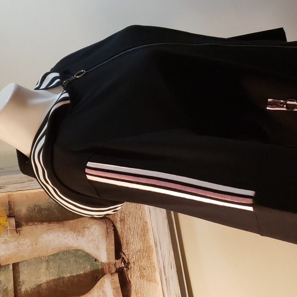 Oxygen Jacket - Picture 5 of 11